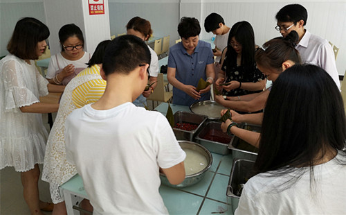 匯盈公司開展“我們的節(jié)日·品味端午”主題活動