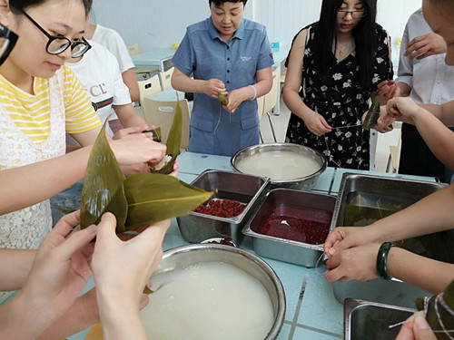 匯盈公司開展“我們的節(jié)日·品味端午”主題活動
